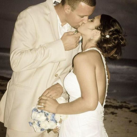 Meet your Posher, Alex - Picture 1 of 1